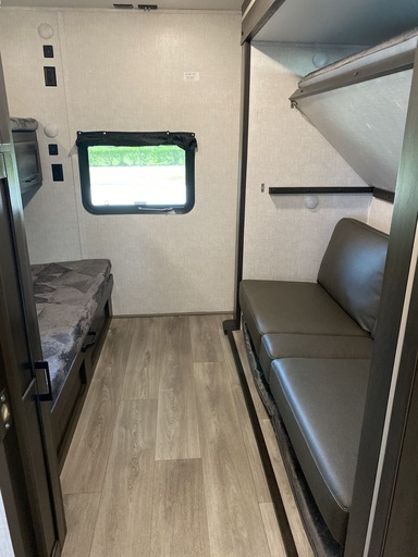 2021 Crossroads Cruiser Aire Travel Trailer for rent in Davie, FL