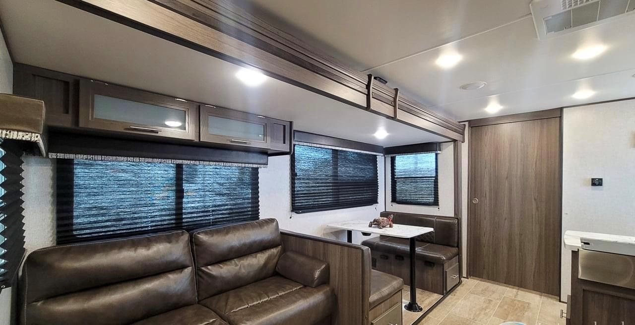 Photo 8 - 2020 Dutchmen Travel Trailer rental photo 9