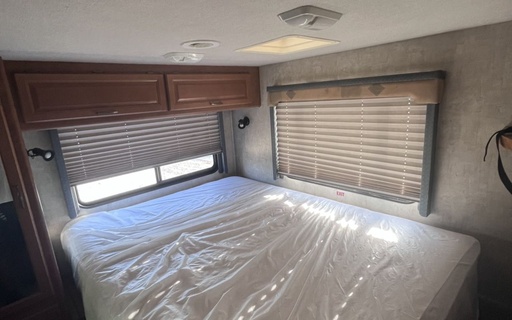 2006 Fleetwood 26Q Class C Motorhome for rent in San Francisco, CA