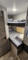 Photo 9 thumbnail 25