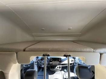 Photo 2 - 2019 Tiffin Class C Motorhome rental photo 8