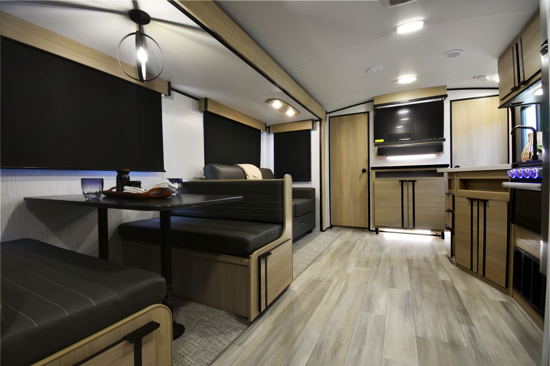 Photo 6 - 2022 Cruiser Rv Travel Trailer rental photo 4