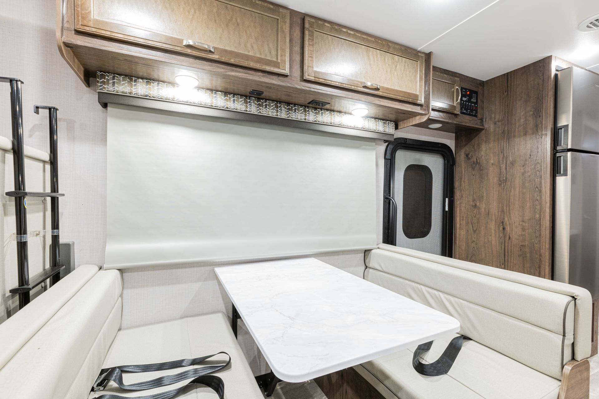 Photo 1 - 2023 Gulf Stream Class C Motorhome rental photo 14