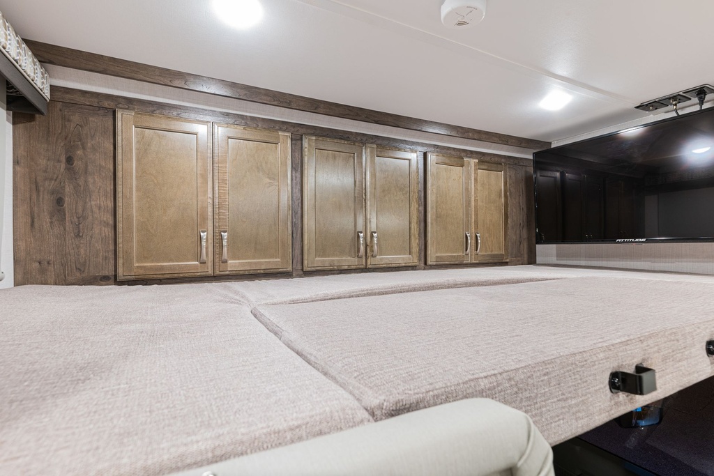 Photo 1 - 2023 Gulf Stream Class C Motorhome rental photo 4
