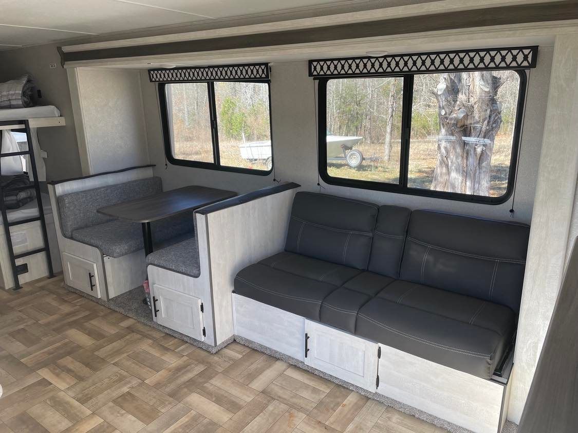Photo 6 - 2022 Shasta Travel Trailer rental photo 13