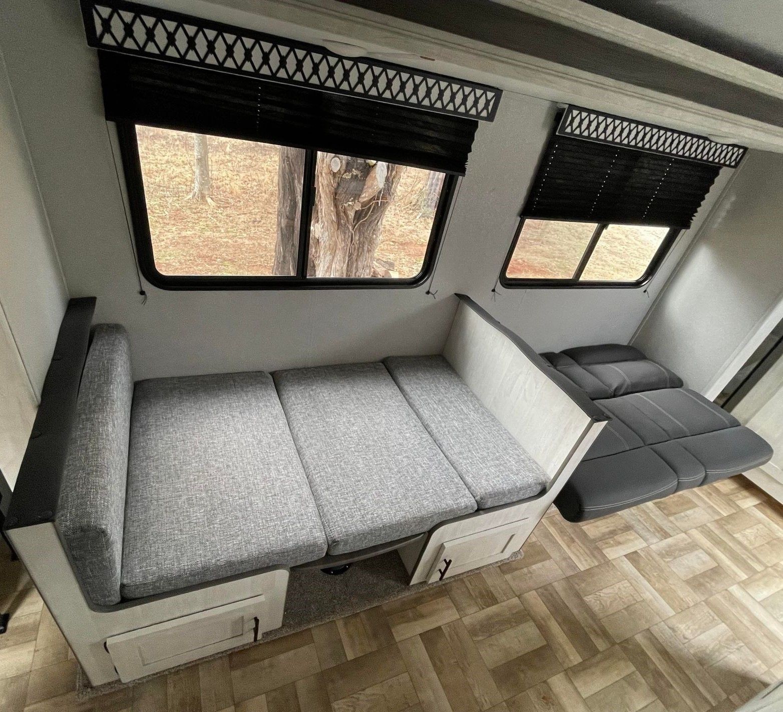 Photo 7 - 2022 Shasta Travel Trailer rental photo 19