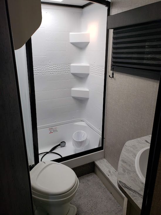 Photo 4 - 2022 Jayco Travel Trailer rental photo 6