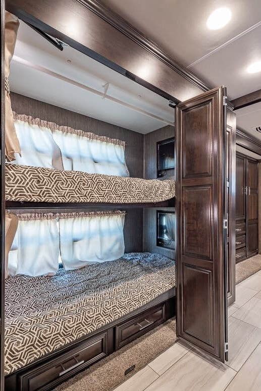 Photo 7 - 2020 Forest River Class A Motorhome rental photo 9