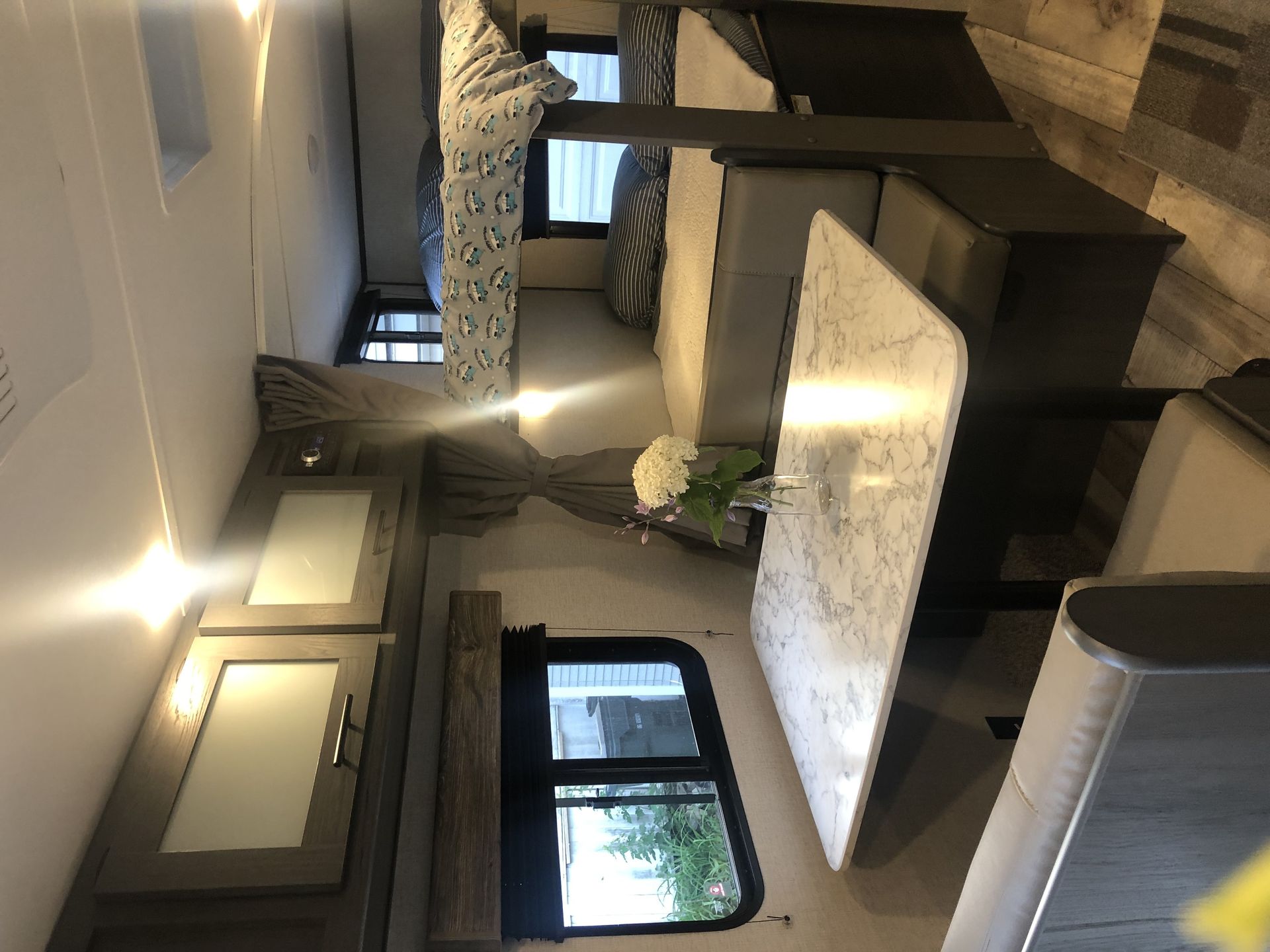 Photo 5 - 2022 Dutchmen Travel Trailer rental photo 10