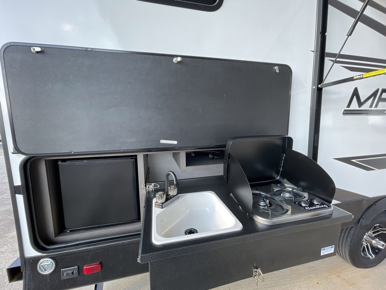 Photo 18 - 2022 Cruiser Rv Travel Trailer rental photo 19
