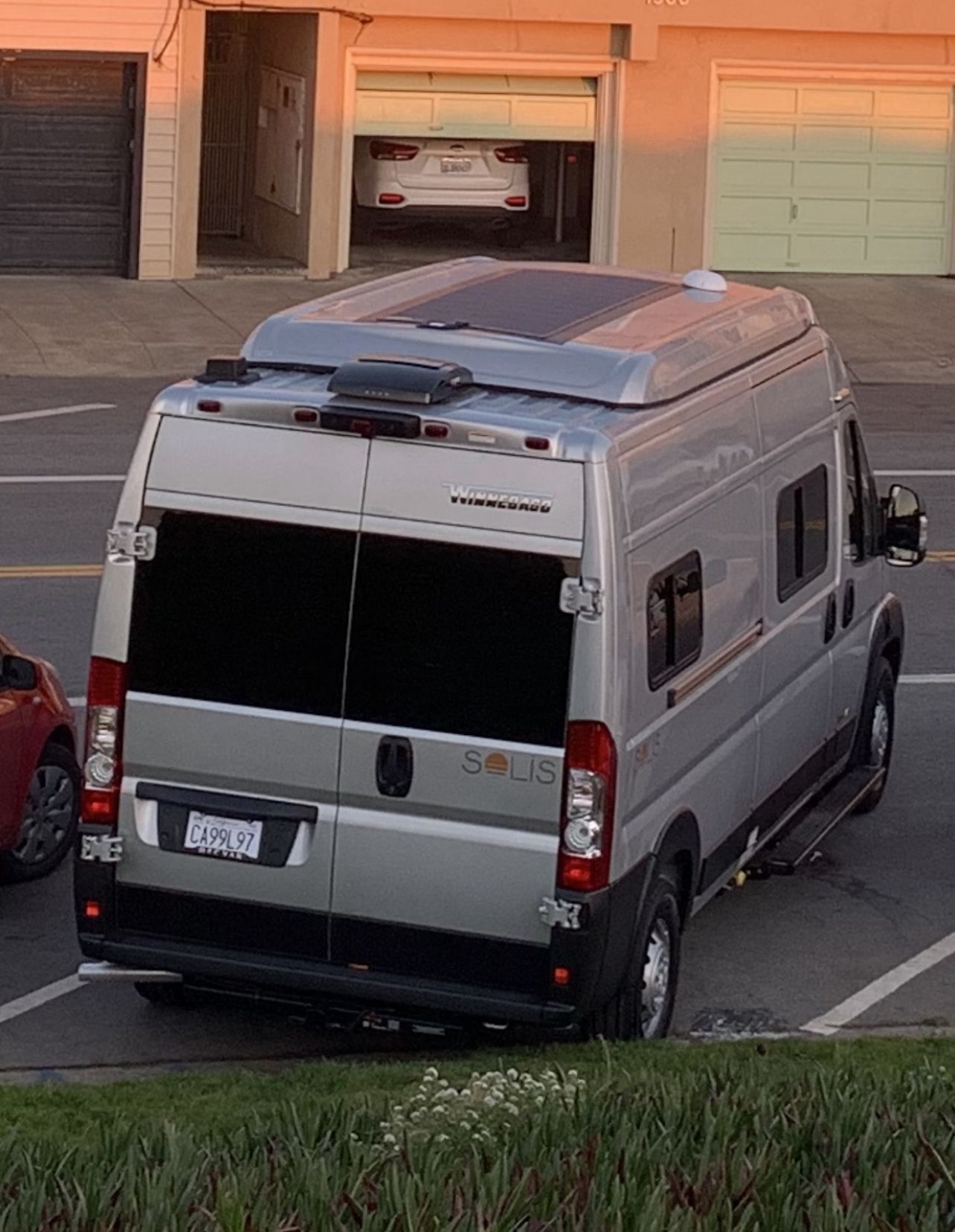 Photo 5 - 2022 Winnebago Class B Motorhome rental photo 7