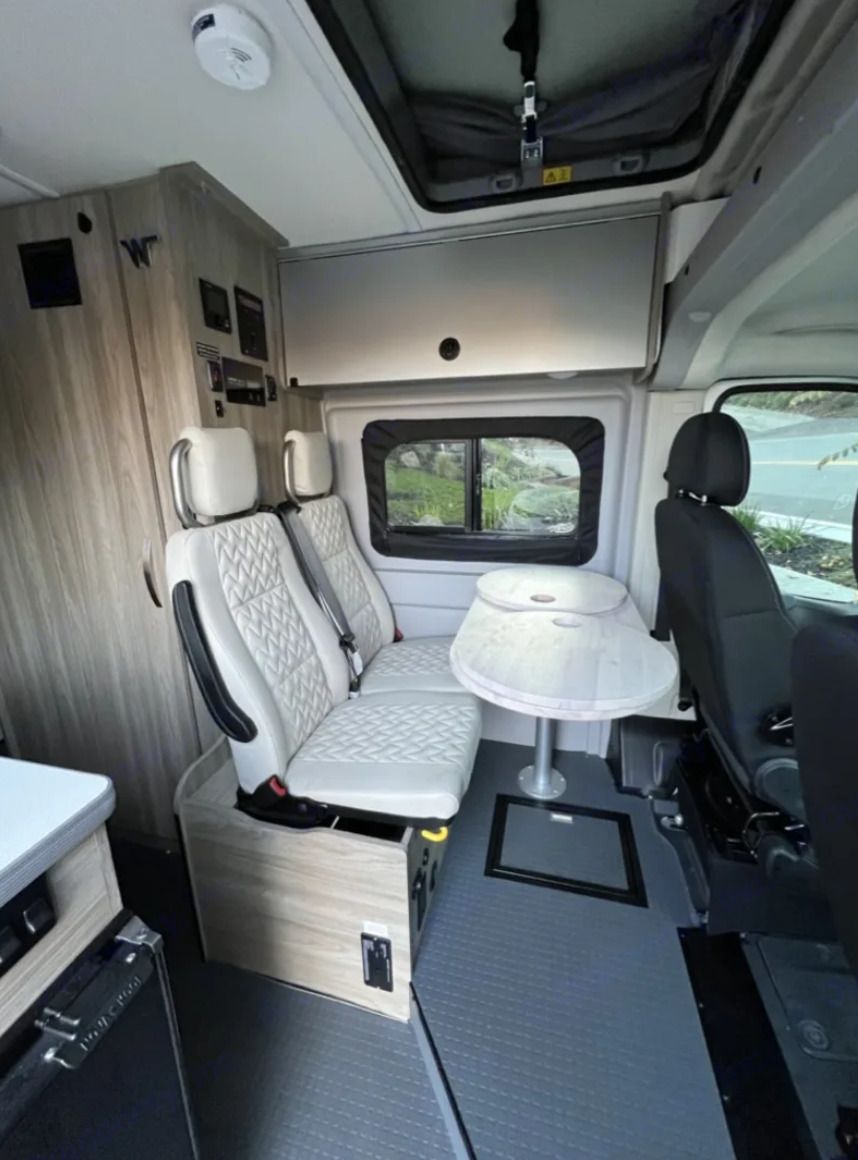 Photo 9 - 2022 Winnebago Class B Motorhome rental photo 11