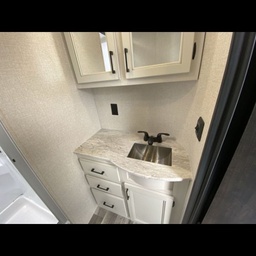 Photo 4 thumbnail 6