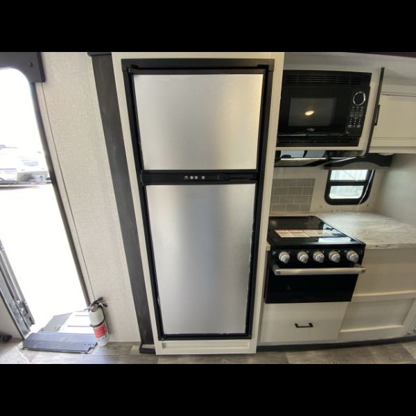 Photo 11 - 2020 Open Range Travel Trailer rental photo 13