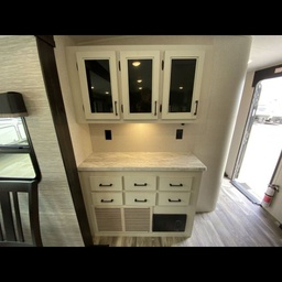 Photo 13 thumbnail 15