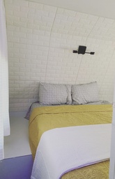 Photo 2 thumbnail 4