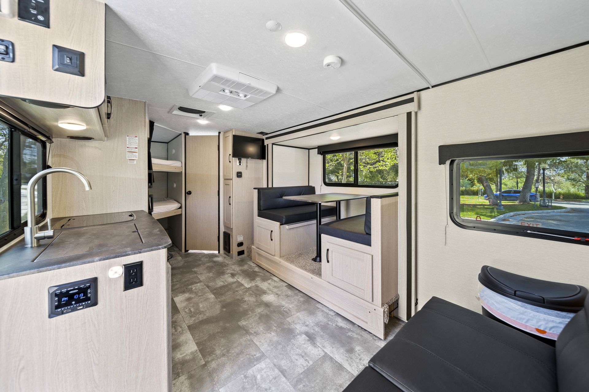 Photo 14 - 2022 Coachmen Travel Trailer rental photo 30