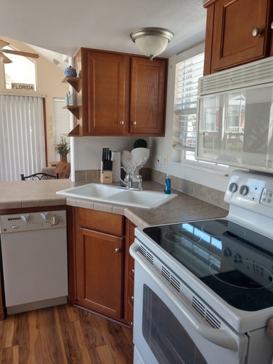 2006 Custom ATHENS Travel Trailer for rent in Kissimmee, FL