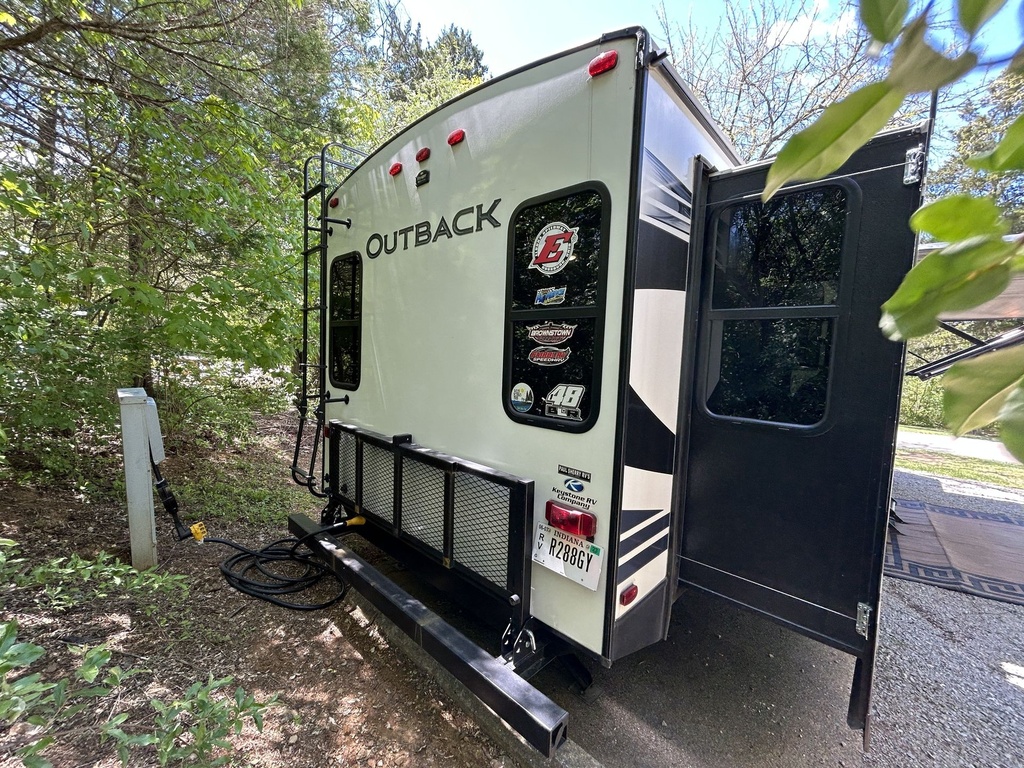 Photo 5 - 2020 Keystone Travel Trailer rental photo 12