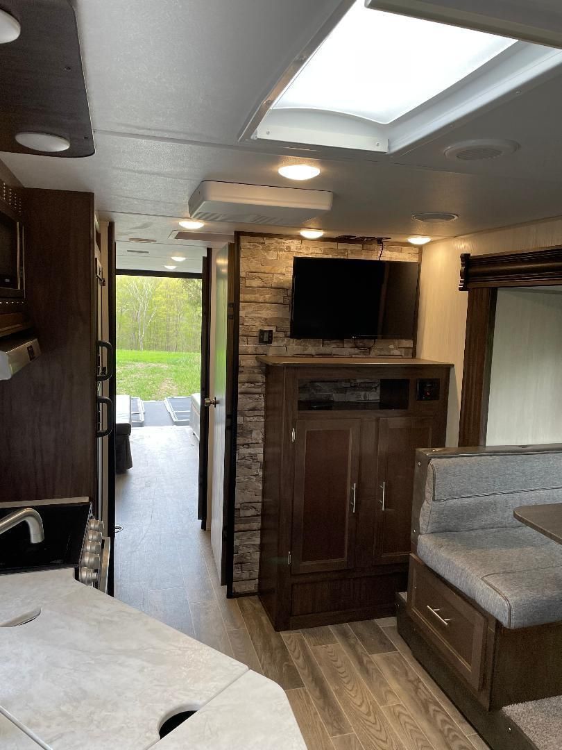 Photo 5 - 2019 Forest River Toy Hauler rental photo 7