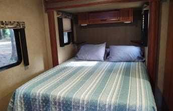 Photo 4 - 2016 Starcraft Travel Trailer rental photo 6