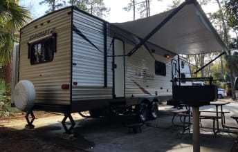 Photo 7 - 2016 Starcraft Travel Trailer rental photo 9