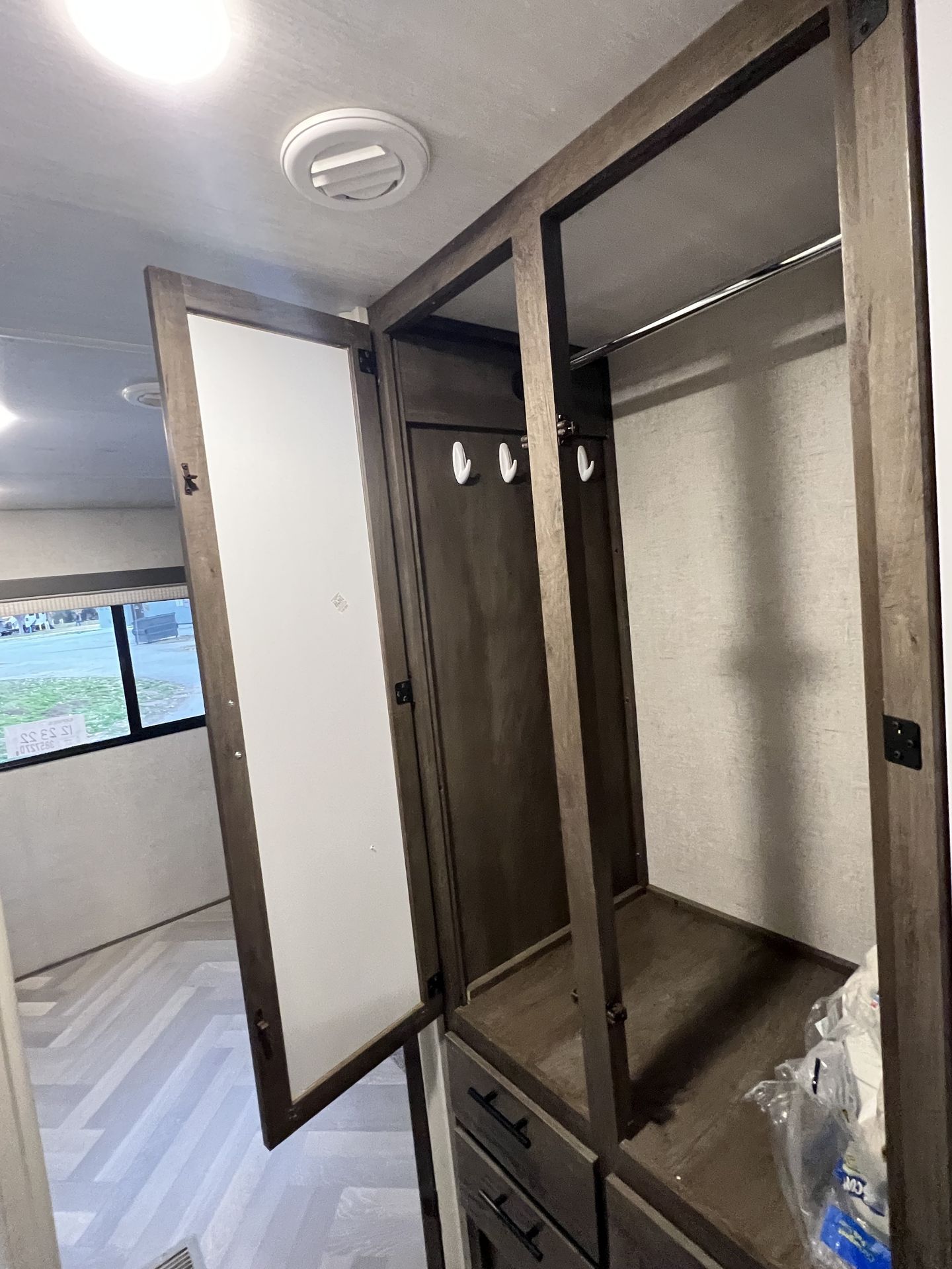 Photo 17 - 2021 Forest River Travel Trailer rental photo 19