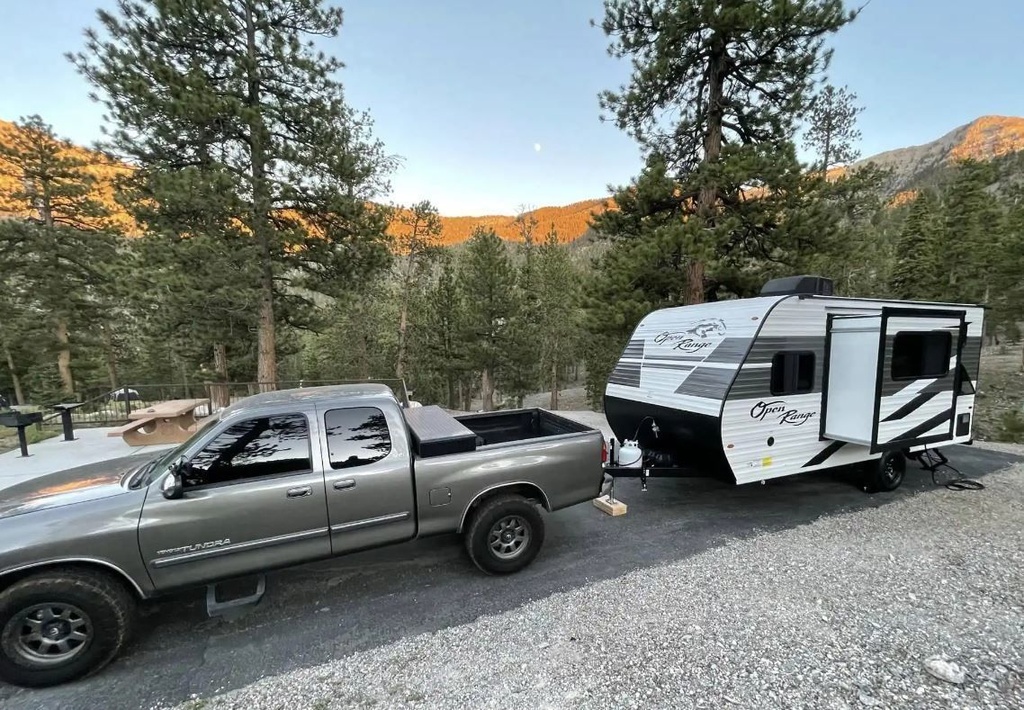 Photo 1 - 2022 Highland Ridge Travel Trailer rental photo 3