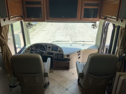 2013 Fleetwood Expedition Class A Motorhome for rent in Ballwin, MO