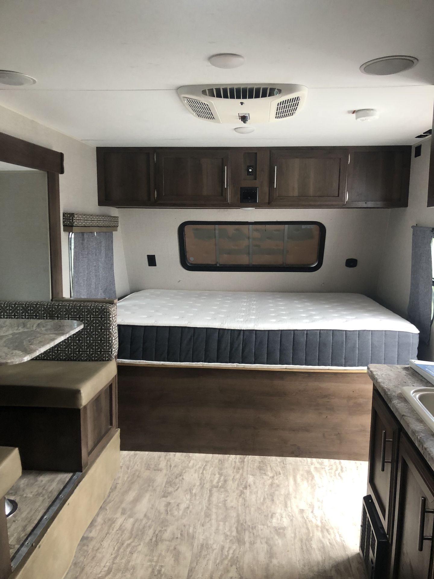 Photo 5 - 2017 Kz Rv Travel Trailer rental photo 7