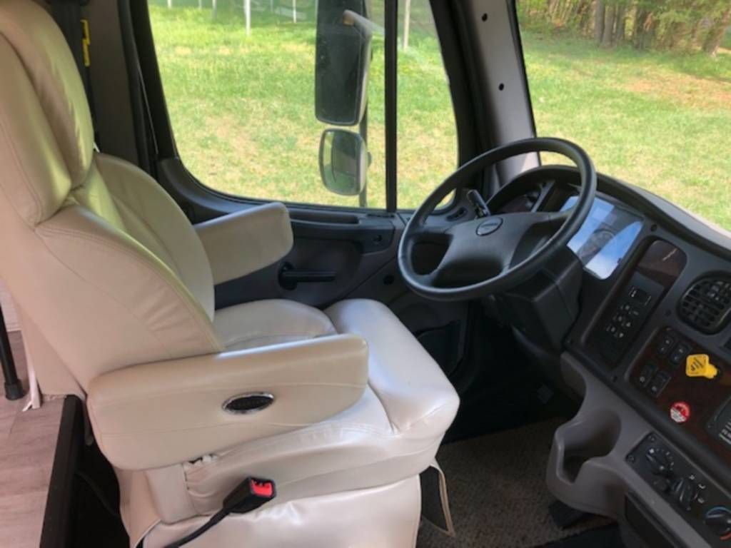 Photo 24 - 2020 Jayco Class C Motorhome rental photo 26