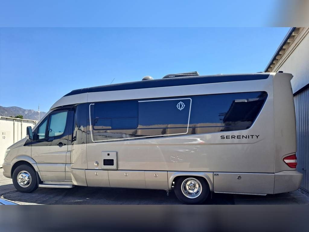 Photo 1 - 2019 Leisure Travel Class C Motorhome rental photo 3