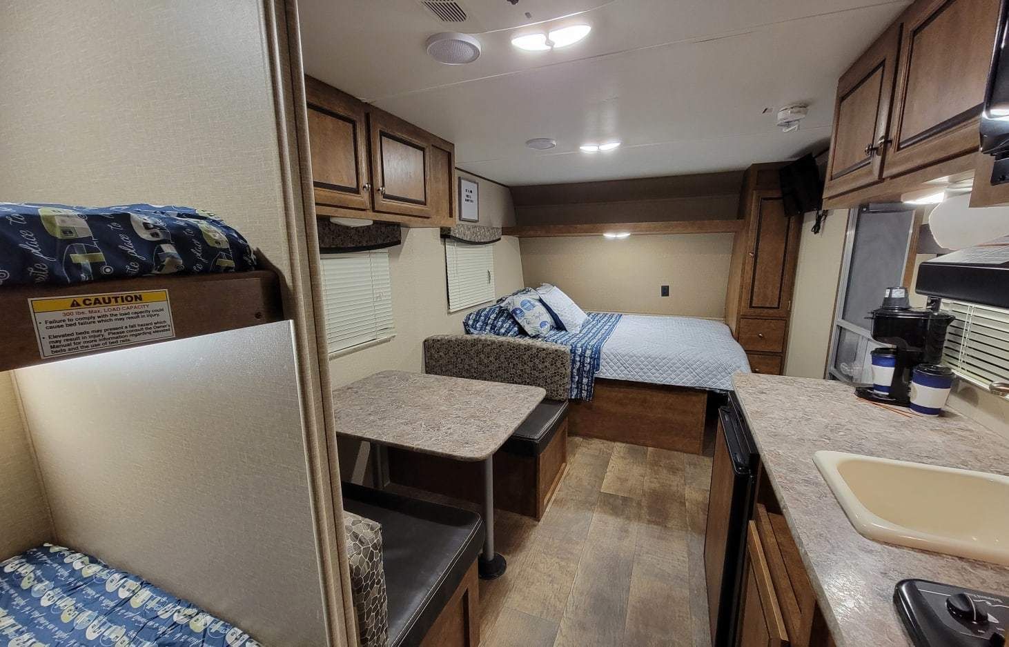 Photo 9 - 2017 Crossroads Travel Trailer rental photo 11