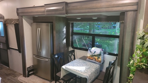 2019 Montana High Country - 375FL Fifth Wheel for rent in Oostburg, WI