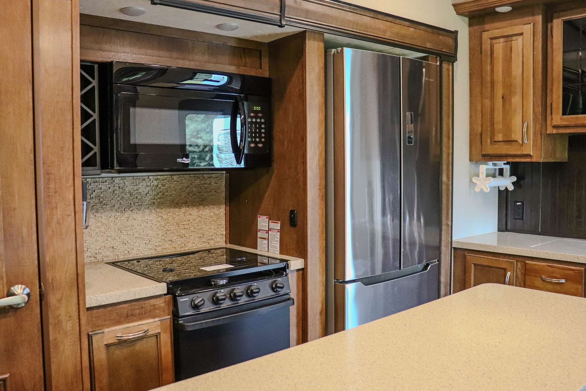 6699b56e06f9d307880ccb23.jpg - 2018 Coachmen Fifth Wheel rental photo 6
