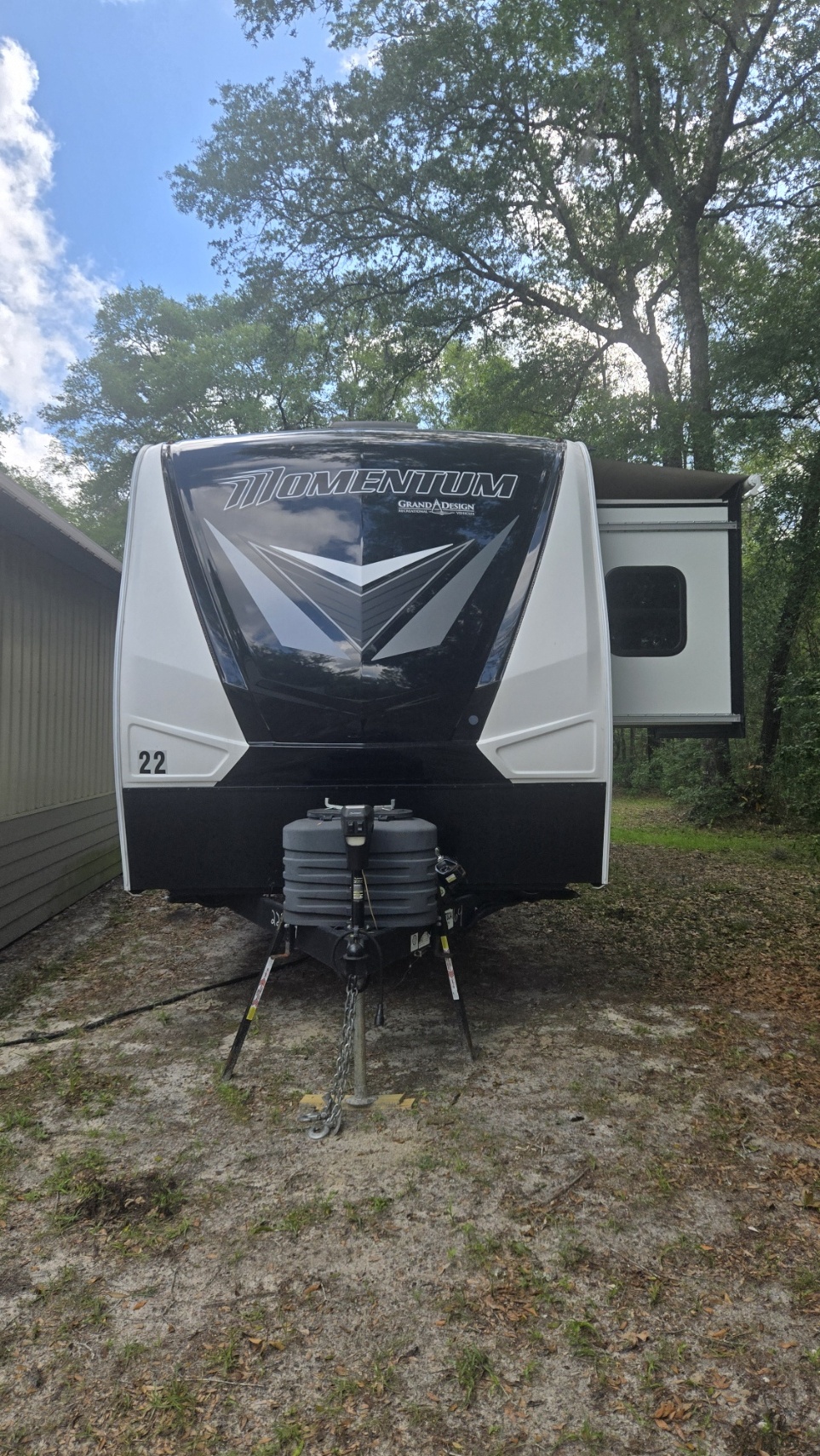 20260519_104125.jpg - 2024 Grand Design Toy Hauler rental photo 6