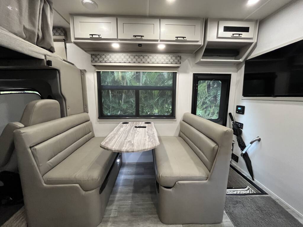 67327003ebcd9710a14c2633.jpg - 2023 Dynamax Corp Class C Motorhome rental photo 3