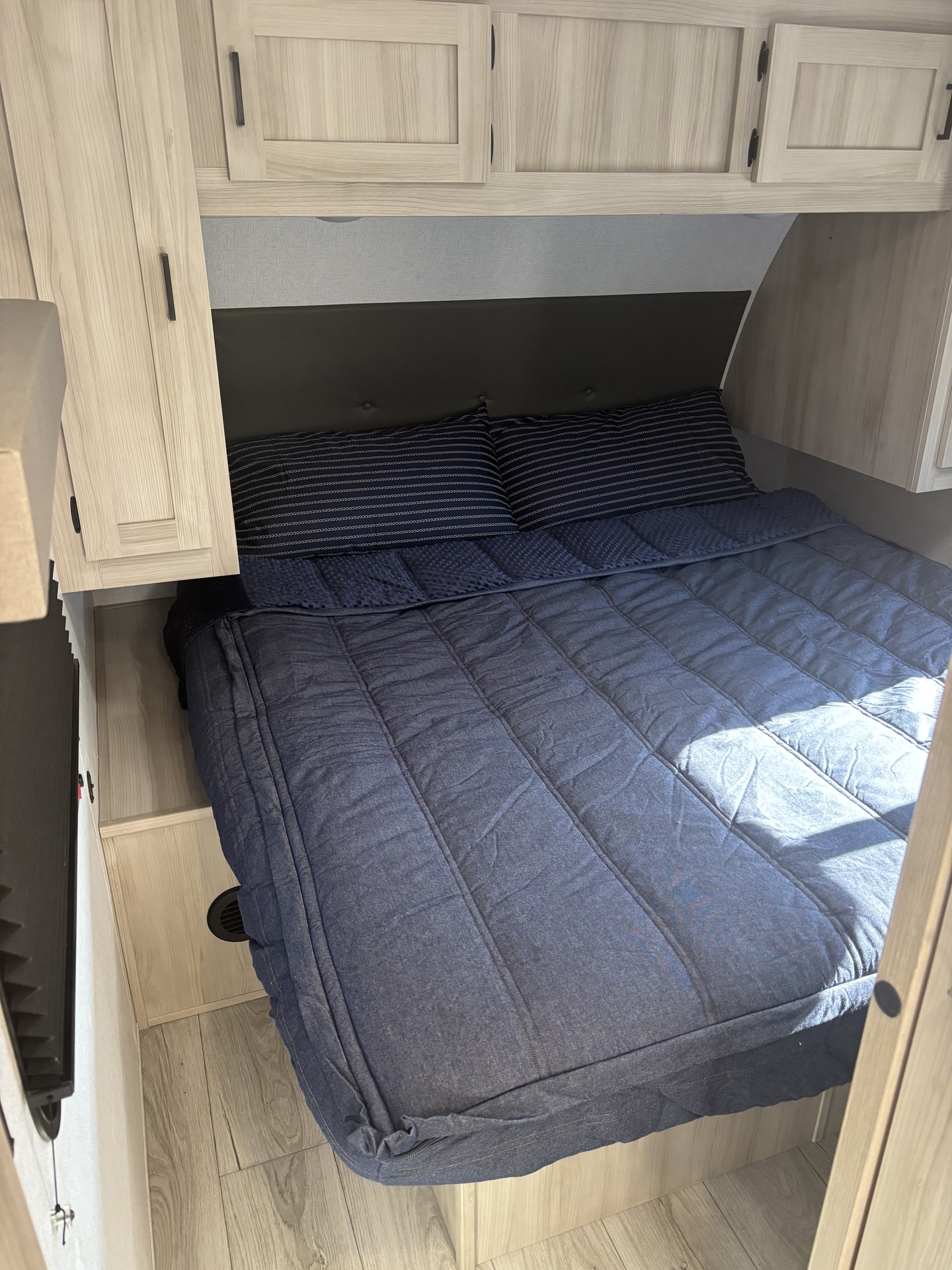 IMG_0781.jpeg - 2024 East to West Inc Travel Trailer rental photo 8