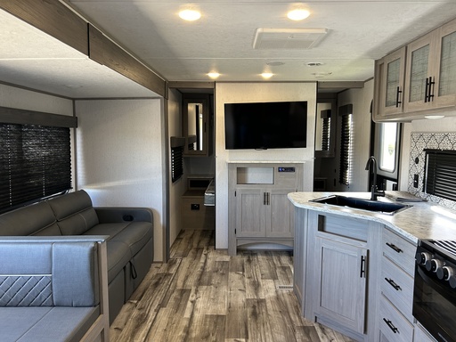 2023 COLEMAN LANTERN 262 BH Travel Trailer for rent in Statesboro, GA