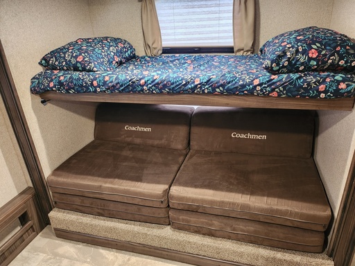 2017 COACHMAN APEX 300 BHS Travel Trailer for rent in Statesboro, GA