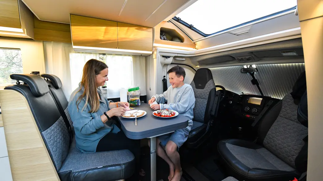 MAZZL.png - 2021 WMZ Camper Van rental photo 3