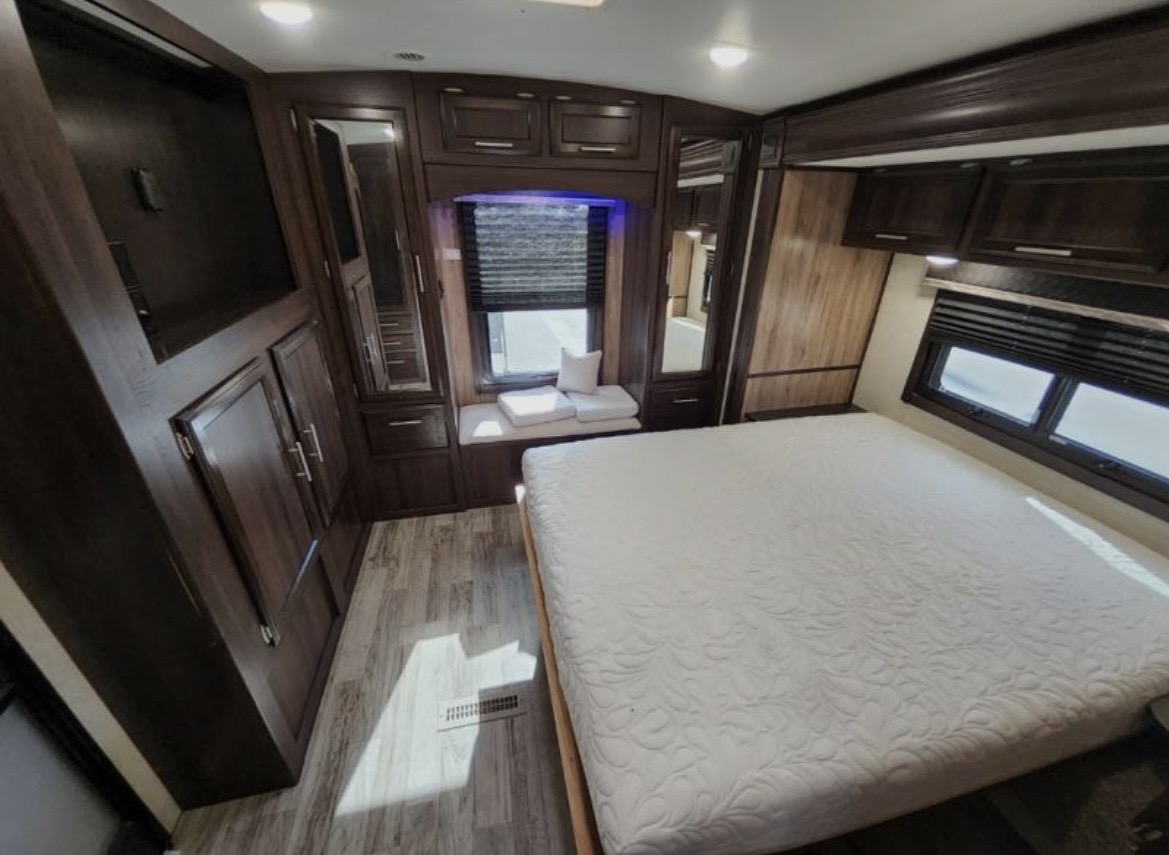IMG_0819.jpeg - 2020 Jayco Travel Trailer rental photo 2