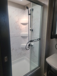 MASTER SHOWER.jpg thumbnail 6