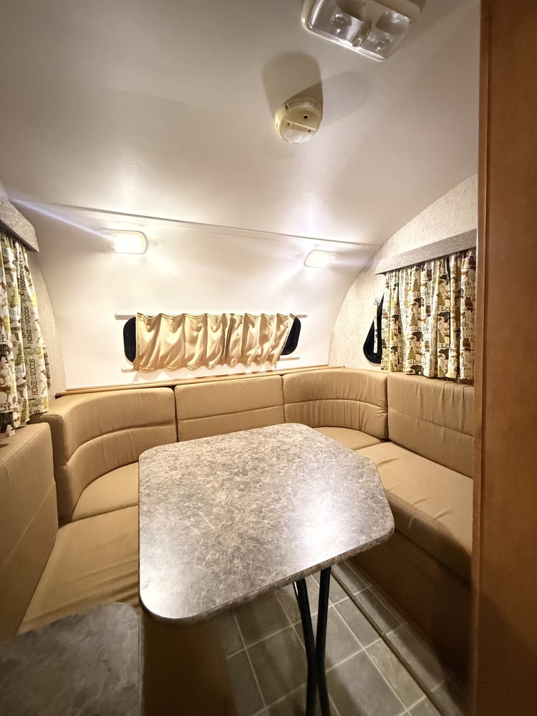IMG_0499.jpeg - 2011 Heartland Travel Trailer rental photo 4