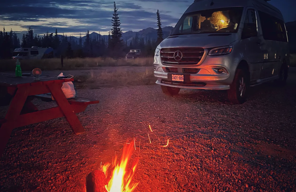 IMG3.png - 2022 Airstream Class B Motorhome rental photo 3