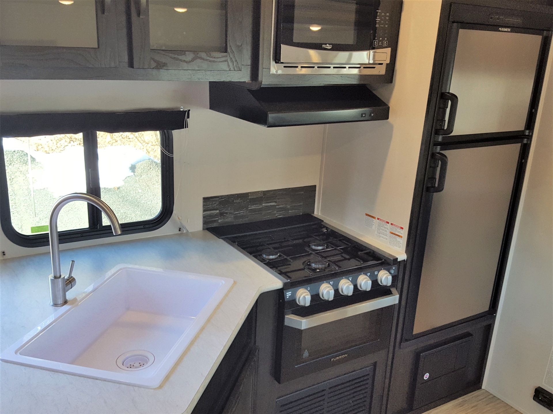Photo 7 - 2022 Forest River Travel Trailer rental photo 9