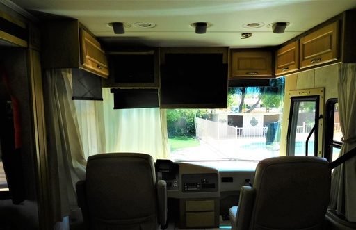 2006 Monaco Knight Class A Motorhome for rent in Glendale, AZ