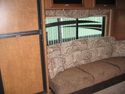 Photo 1 thumbnail 3