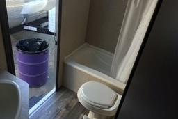Photo 3 thumbnail 5