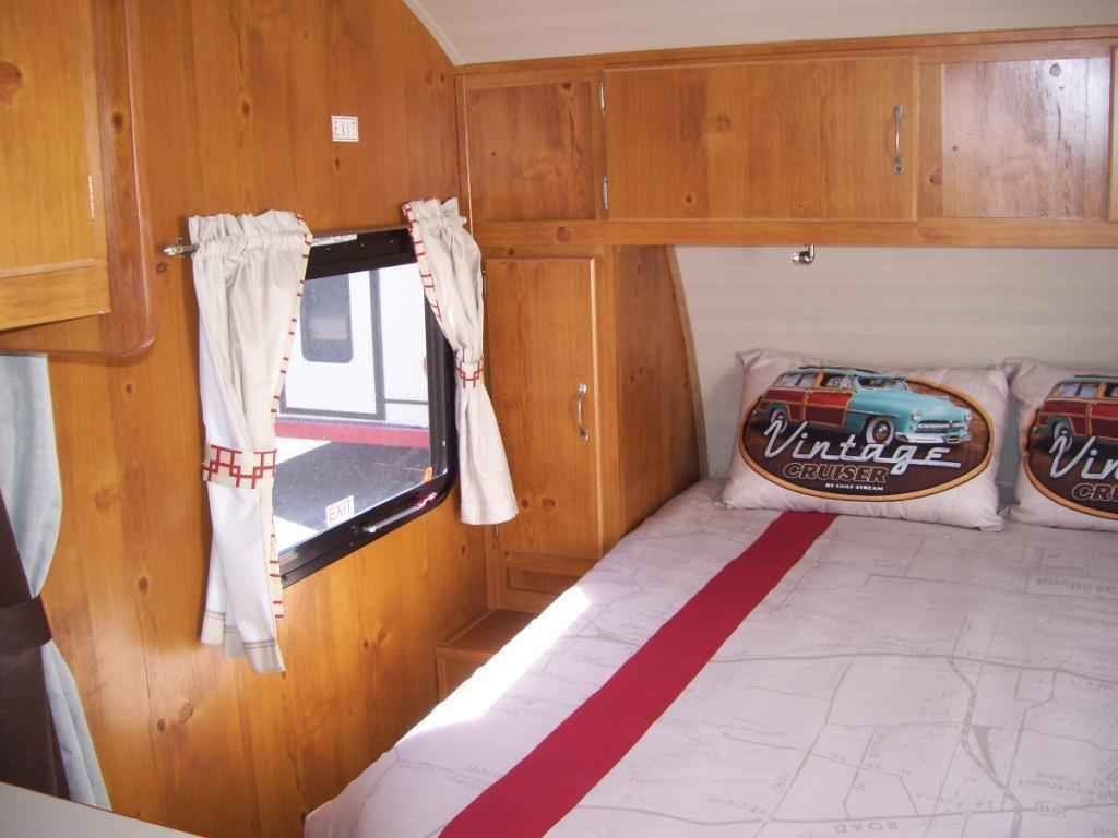 Photo 8 - 2018 Gulf Stream Travel Trailer rental photo 10